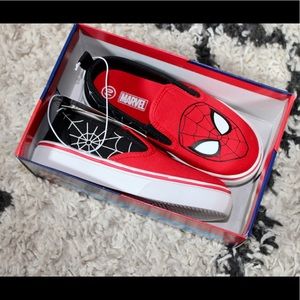 TODDLER SPIDER-MAN SHOES